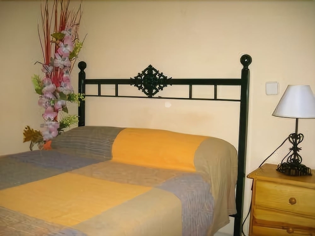Imagen de la habitación del Hostal Ds, Velilla de San Antonio. Foto 7