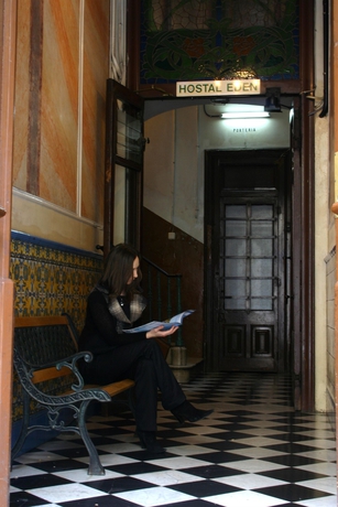 Imagen de los interiores del Hostal Eden, Eixample. Foto 7