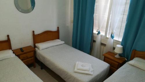 Imagen de la habitación del Hostal El Alba. Foto 9