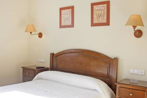 Imagen de la habitación del Hostal El Aparcamiento. Foto 4