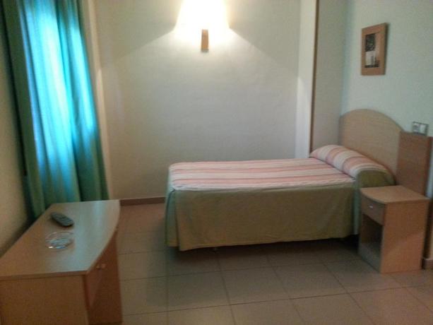 Imagen general del Hostal El Arco. Foto 4