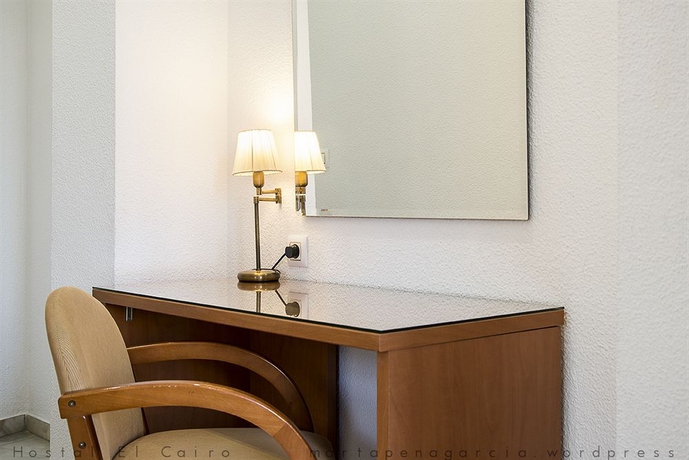 Imagen de la habitación del Hostal El Cairo. Foto 9