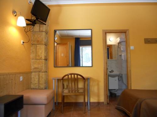 Imagen de la habitación del Hostal El Callejón. Foto 12