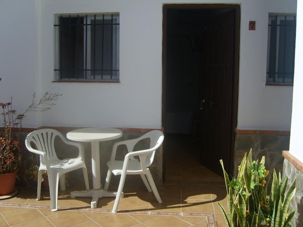 Imagen de la habitación del Hostal El Canario. Foto 18