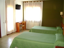 Imagen de la habitación del Hostal El Castell, Calafell. Foto 8