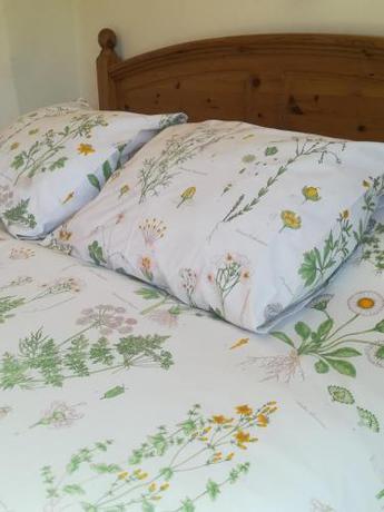 Imagen de la habitación del Hostal El Castillo, Arenas de San Pedro. Foto 4