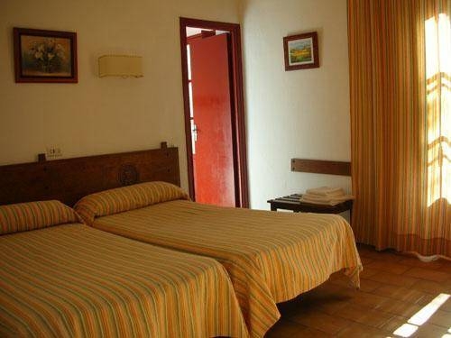 Imagen general del Hostal El Castillo, Marbella. Foto 4