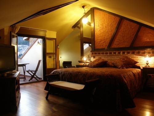 Imagen de la habitación del Hostal El Cerro - Adults Only. Foto 4