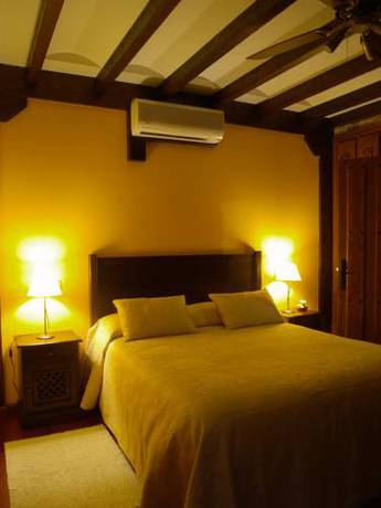 Imagen de la habitación del Hostal El Cerro - Adults Only. Foto 8