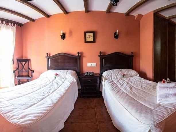 Imagen de la habitación del Hostal El Descanso Del Emperador. Foto 11