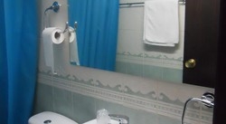 Imagen de la habitación del Hostal El Descanso, Madrid. Foto 3