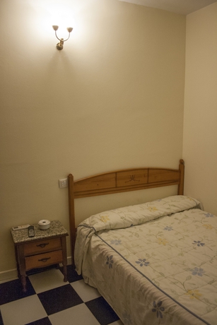 Imagen de la habitación del Hostal El Emigrante, Dos Hermanas. Foto 8