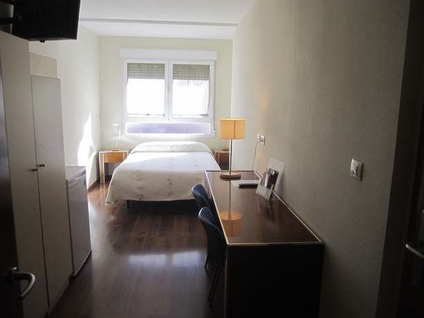 Imagen de la habitación del Hostal El Estudio. Foto 9