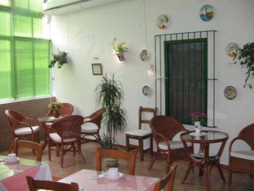 Imagen general del Hostal El Faro, Chipiona. Foto 6