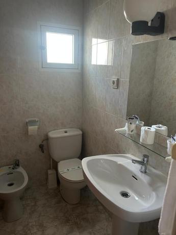 Imagen de la habitación del Hostal El Flamenco. Foto 3