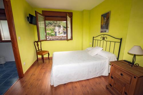 Imagen de la habitación del Hostal El Horno. Foto 2