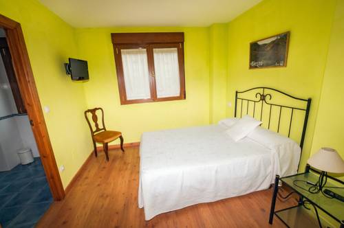 Imagen de la habitación del Hostal El Horno. Foto 6