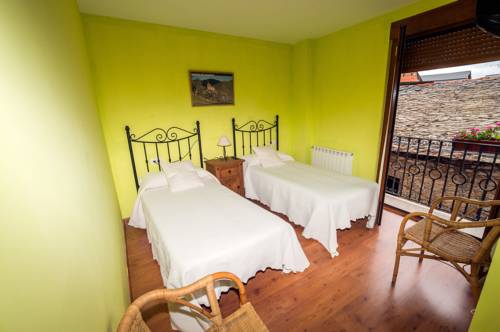 Imagen de la habitación del Hostal El Horno. Foto 7