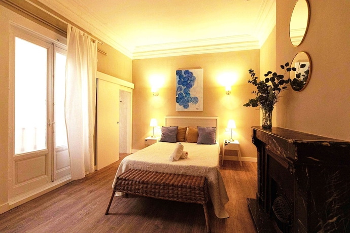 Imagen de la habitación del Hostal El Hostall. Foto 2