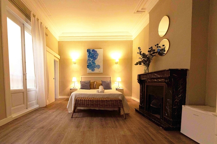 Imagen de la habitación del Hostal El Hostall. Foto 12