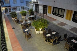 Imagen de los exteriores del Hostal El Labrador. Foto 15