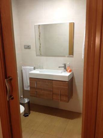 Imagen de la habitación del Hostal El Lechuguero. Foto 13