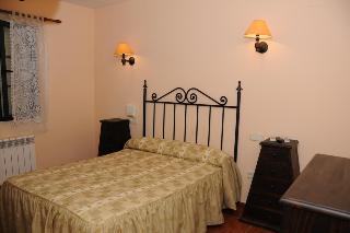 Imagen de la habitación del Hostal El Manantial De Gredos. Foto 2