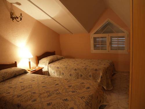 Imagen de la habitación del Hostal El Mirador, Paterna del Madera. Foto 3