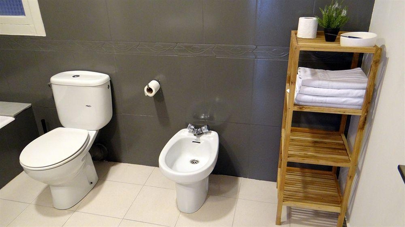 Imagen general del Hostal El Ninot. Foto 4