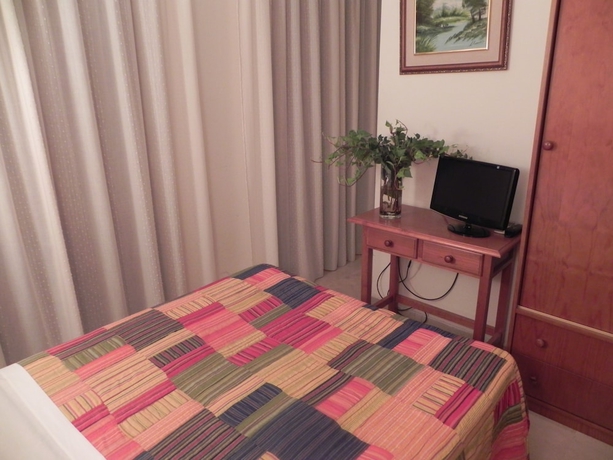 Imagen de la habitación del Hostal El Olivo. Foto 12