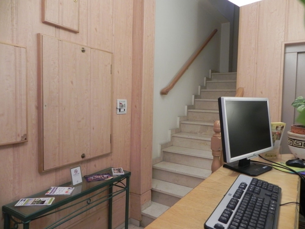 Imagen de los interiores del Hostal El Olivo, Granada. Foto 19