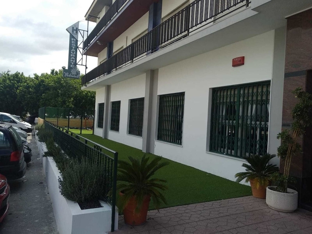 Imagen general del Hostal El Palmeral, Orihuela. Foto 4