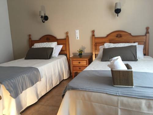 Imagen de la habitación del Hostal El Paso, Meruelo. Foto 5