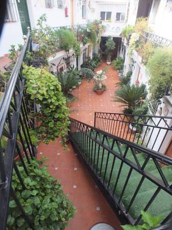 Imagen general del Hostal El Patio, Alhaurín de la Torre. Foto 2