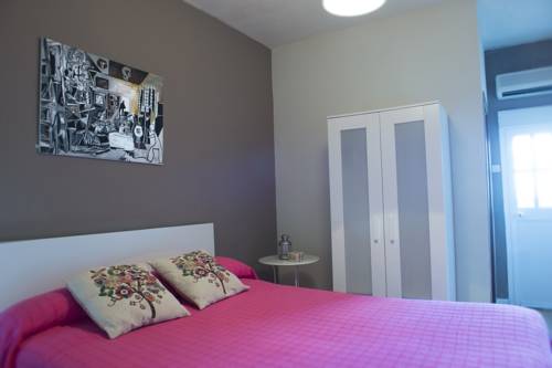 Imagen de la habitación del Hostal El Patio, Arcos de la Frontera. Foto 7