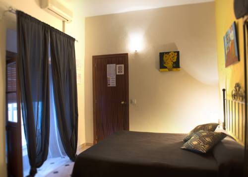 Imagen de la habitación del Hostal El Patio, Arcos de la Frontera. Foto 9
