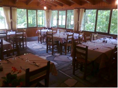 Imagen general del Hostal El Peregrino, La Portela. Foto 3