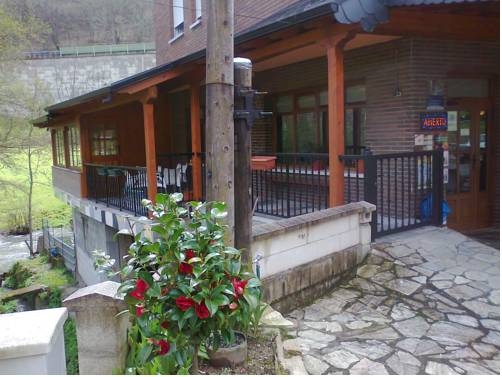 Imagen general del Hostal El Peregrino, La Portela. Foto 8