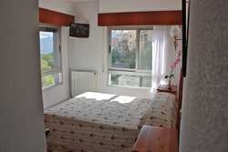 Imagen de la habitación del Hostal El Pirineo. Foto 3