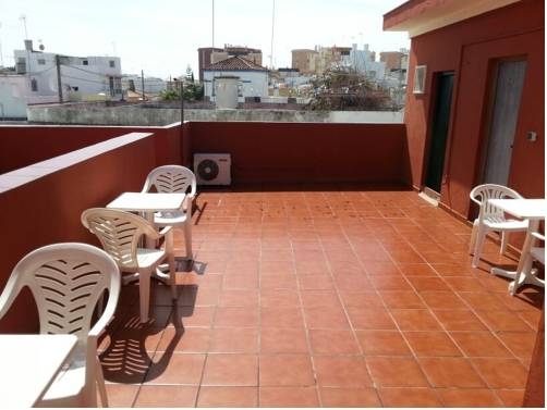 Imagen general del Hostal El Puerto, Chipiona. Foto 2