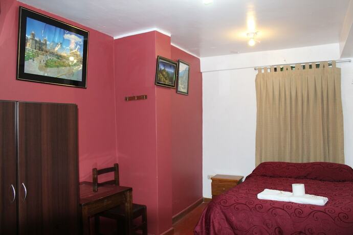 Imagen general del Hostal El Puma, Santiago. Foto 6