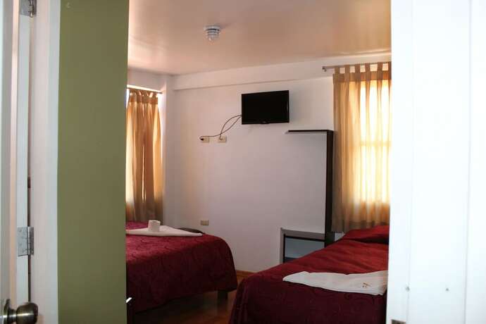 Imagen general del Hostal El Puma, Santiago. Foto 8