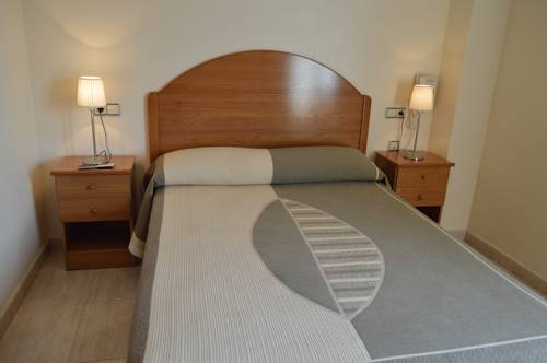 Imagen de la habitación del Hostal El Retiro, Almoradí. Foto 7