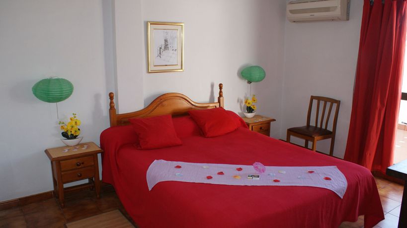 Imagen de la habitación del Hostal El Tío Mateo. Foto 9