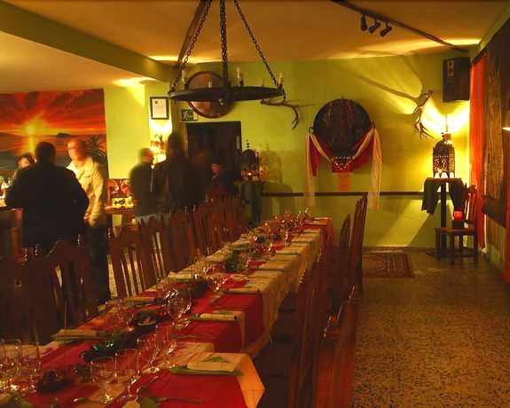 Imagen del bar/restaurante del Hostal El Tío Mateo. Foto 4