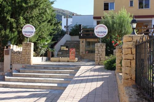 Imagen general del Hostal El Tibur&oacute;n. Foto 3