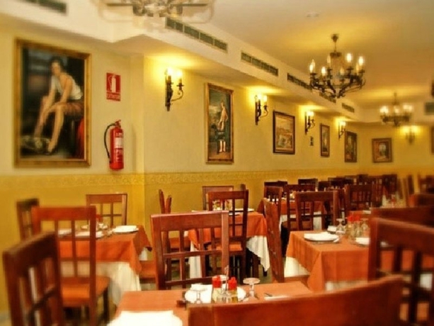 Imagen general del Hostal El Triunfo. Foto 2