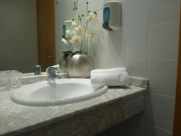 Imagen de la habitación del Hostal El Val. Foto 10