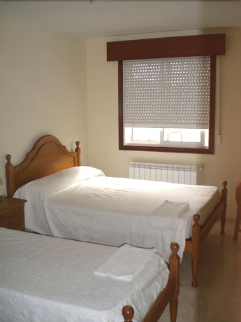 Imagen de la habitación del Hostal El Viejo Galeón. Foto 6