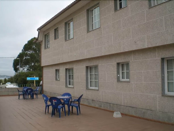 Imagen de los exteriores del Hostal El Viejo Galeón. Foto 7